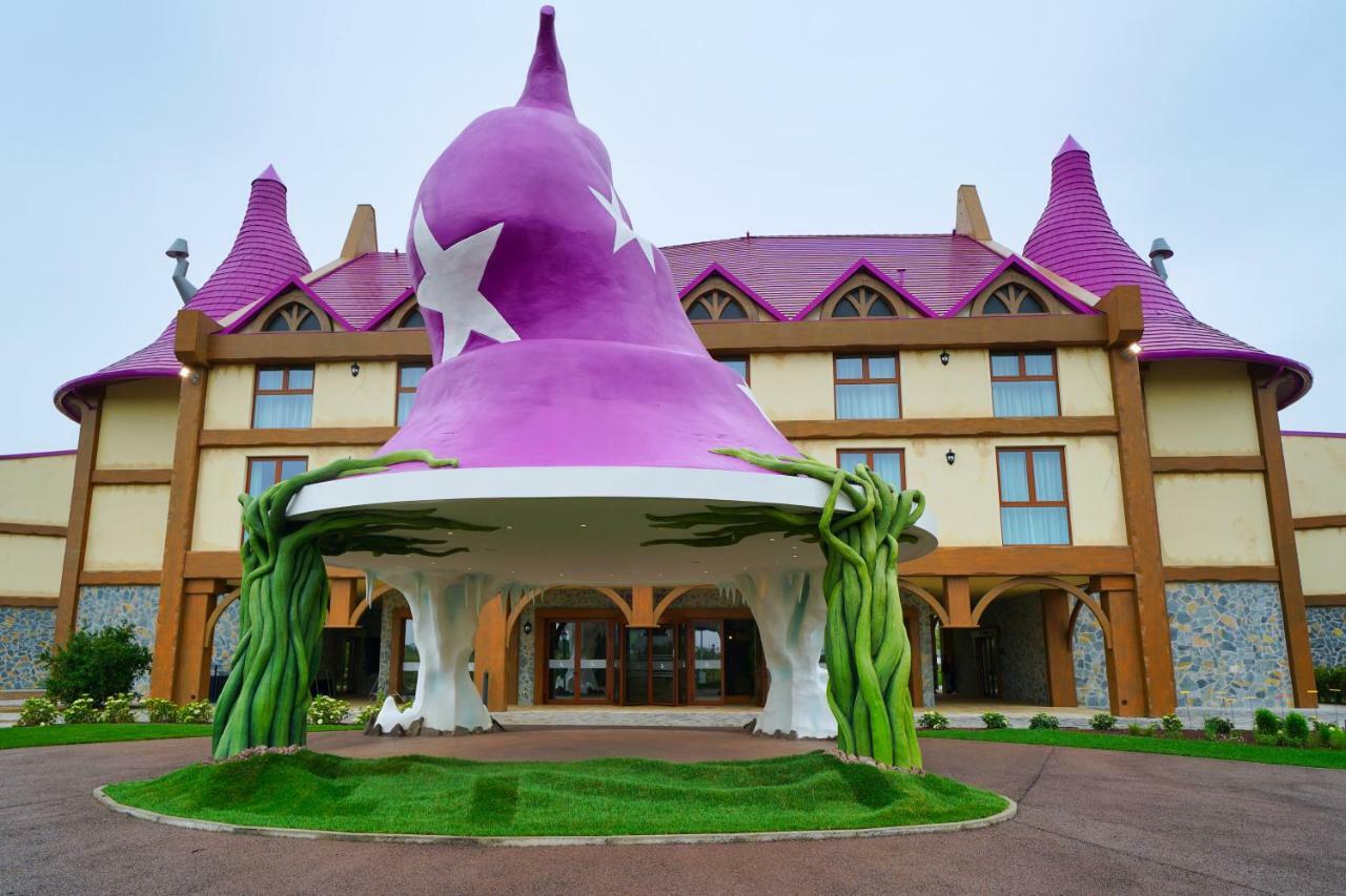 Gardaland Magic Hotel Castelnuovo del Garda Exterior foto