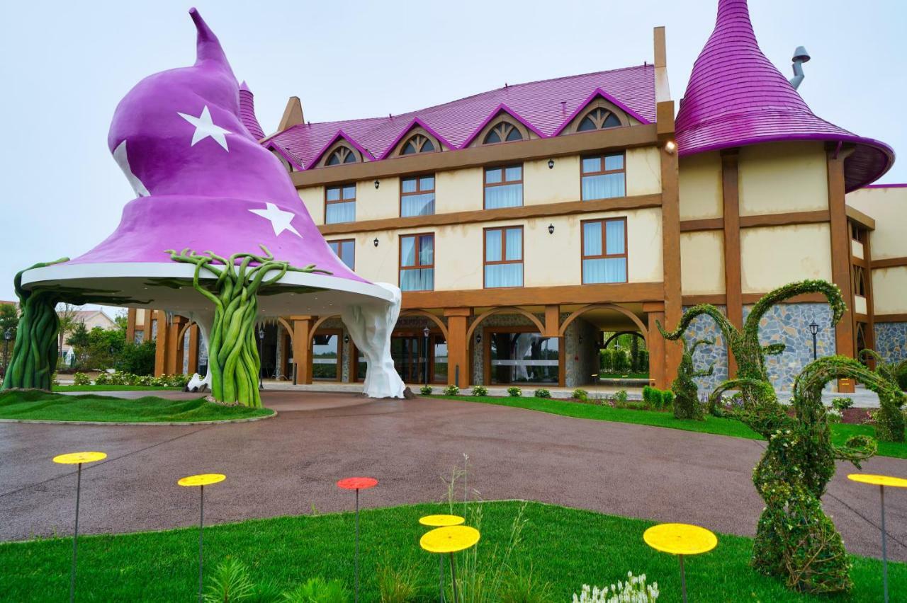 Gardaland Magic Hotel Castelnuovo del Garda Exterior foto